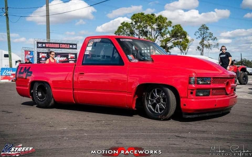 Jason Unch Runs the first 3 second Full Size with an LS Engine.